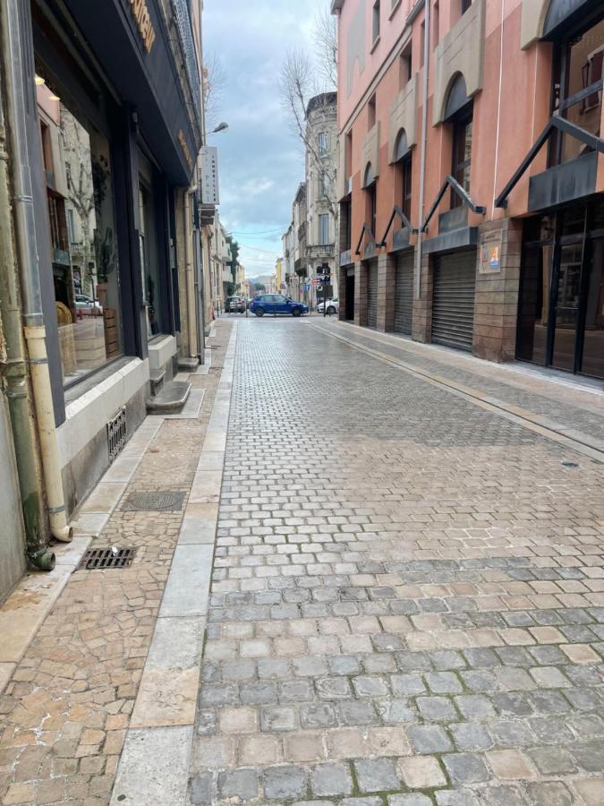 Appartement Climatise Centre-Ville De Narbonne Dans Comble 4 Couchages Exterior foto